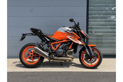 KTM 1290 SUPER DUKE R EVO