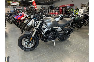 VOGE 500 AC