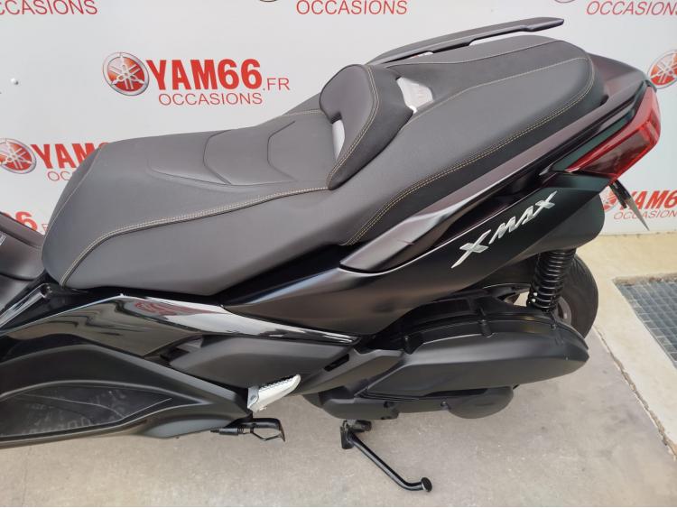 YAMAHA XMAX 125 TECH MAX + ACCESSOIRES