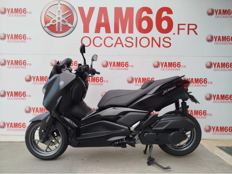 YAMAHA XMAX 125 TECH MAX + ACCESSOIRES