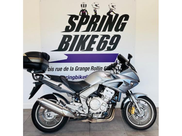 HONDA CBF 1000