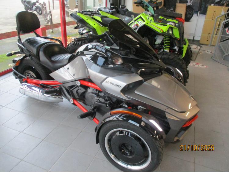 CAN-AM SPYDER F3-S