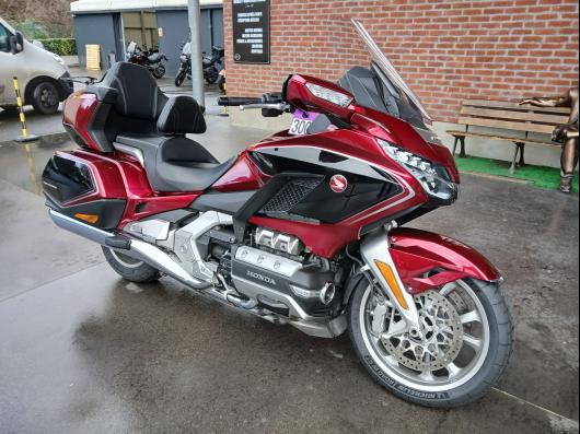 HONDA GL 1800 GOLDWING DCT
