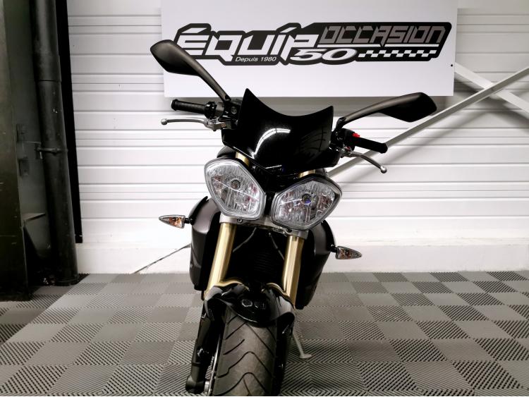 TRIUMPH STREET TRIPLE 675 - ABS