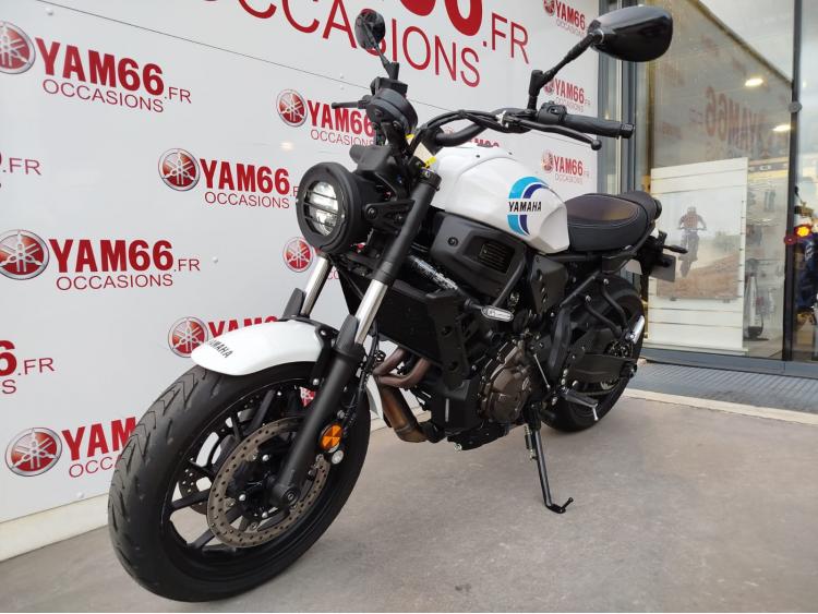 YAMAHA XSR 700 ABS