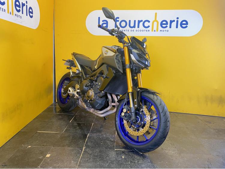 YAMAHA MT-09 SP