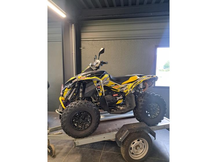 CAN-AM RENEGADE 650 + kit déco 