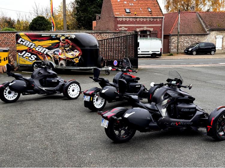 CAN-AM RYKER 900 DUO canam 600 sport rally spyder can am