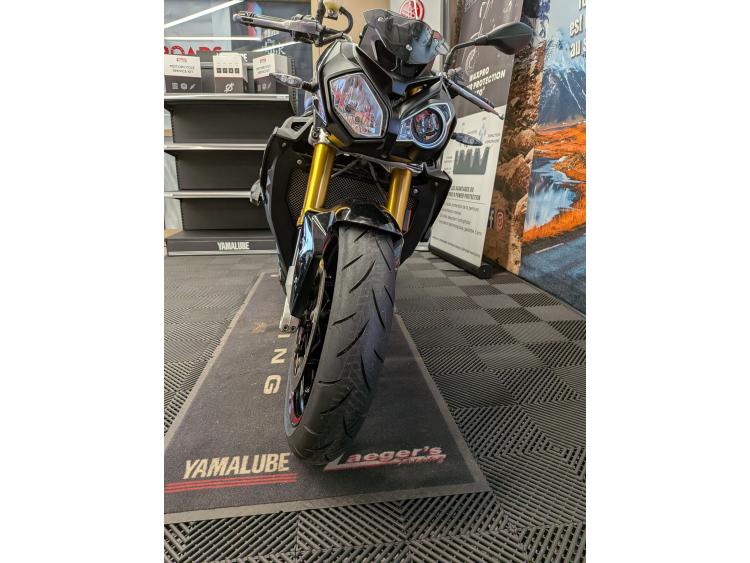 BMW S1000R 