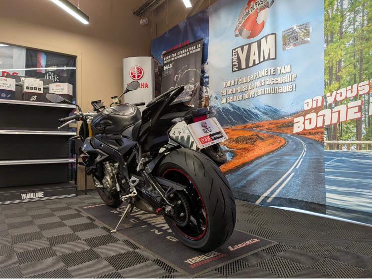BMW S1000R 