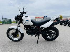 Photo du véhicule HYOSUNG