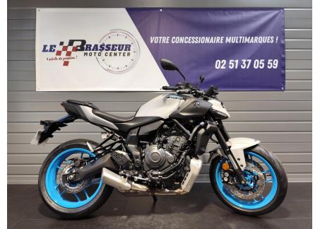 YAMAHA MT-07 A2