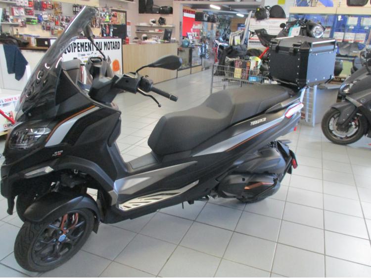 PIAGGIO MP3 530 HPE EXCLUSIVE