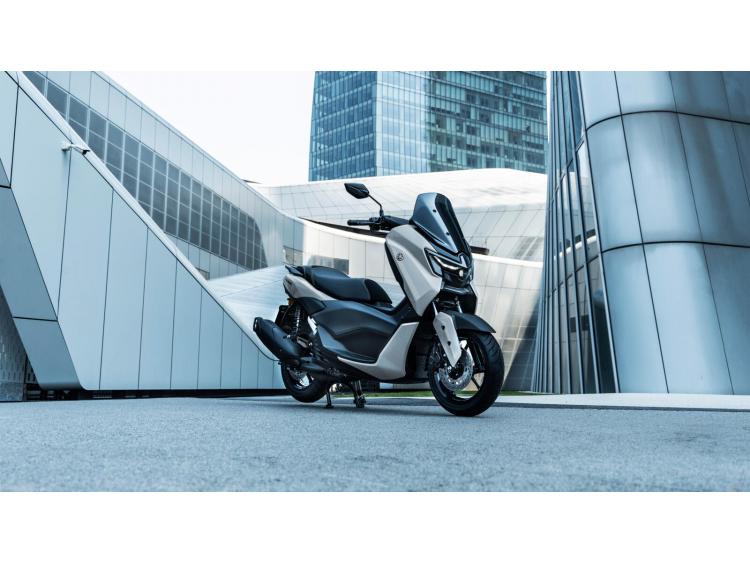 YAMAHA NMAX 125 TECH MAX (26)