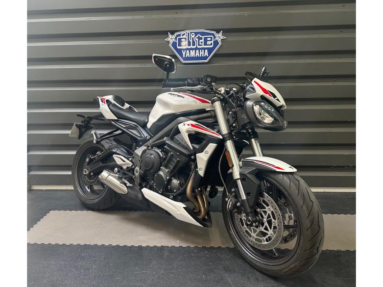 TRIUMPH STREET TRIPLE 660 S - LIVRAISON 