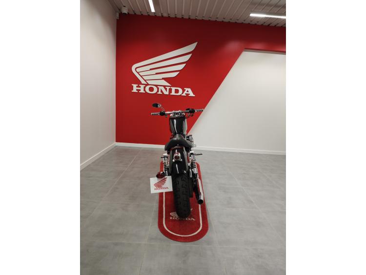 HARLEY-DAVIDSON SPORTSTER 883