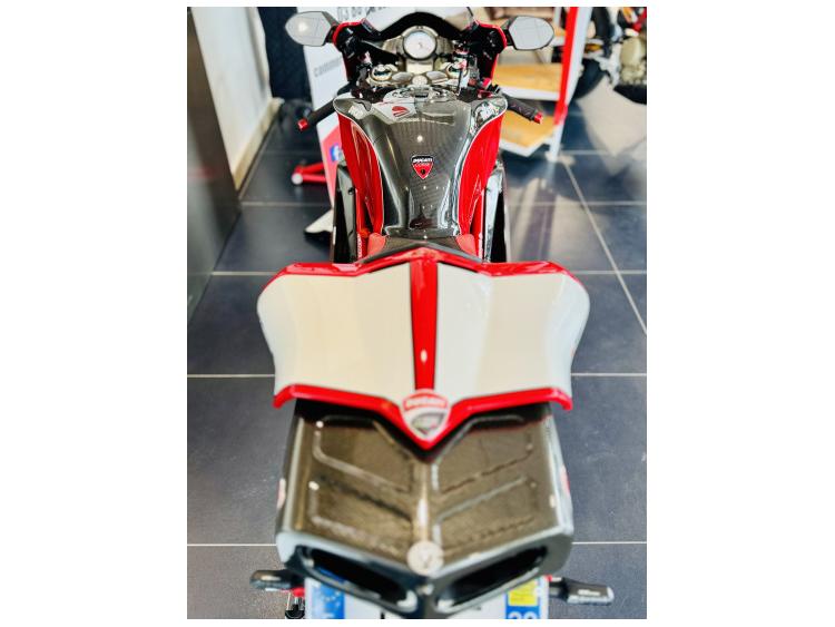 BAISSE DE PRIX IMPORTANTE - DUCATI 999R N° 565 - MOTO DE PASSIONNE - LISTE D'OPTIONS INCROYABLE