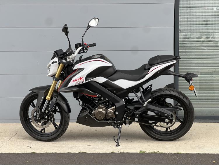 QJ MOTOR SRK 125 S