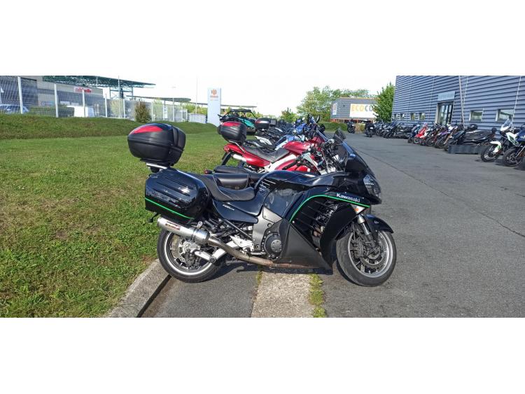 KAWASAKI GTR 1400