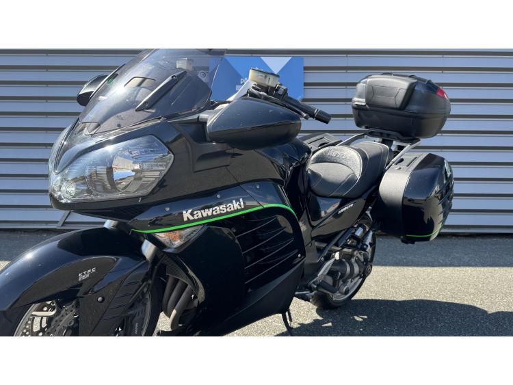 KAWASAKI GTR 1400