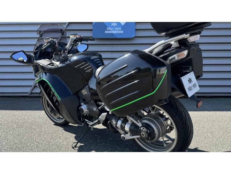 KAWASAKI GTR 1400