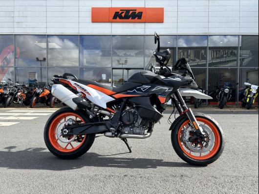 photo-annonce-ktm-890-smt_683045fd714af079116627.jpg