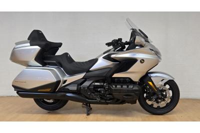 HONDA GL 1800 GOLDWING DCT