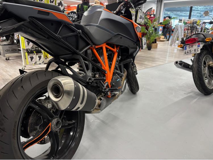 KTM 1290 SUPER DUKE GT