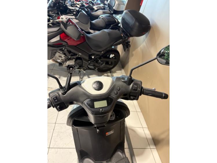 YAMAHA NEO'S EASY 50