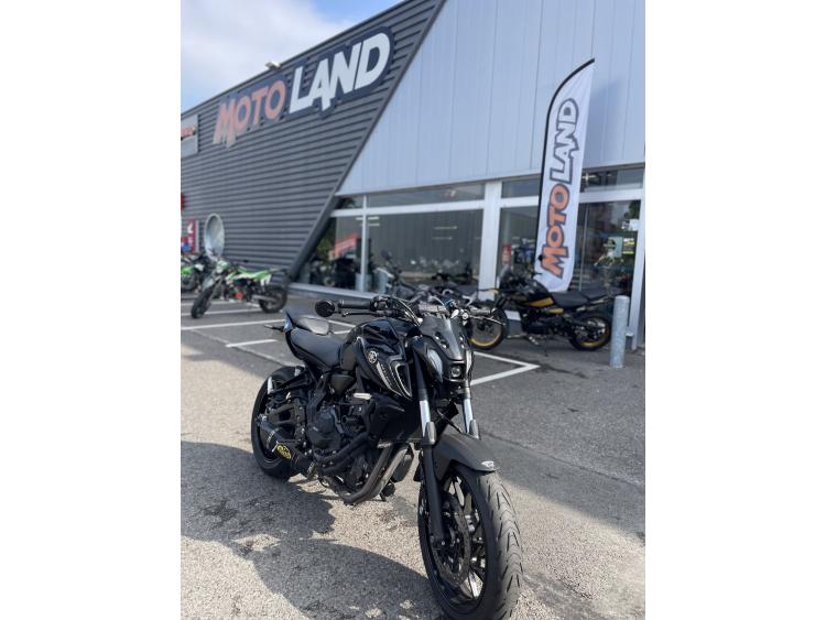 YAMAHA MT-07