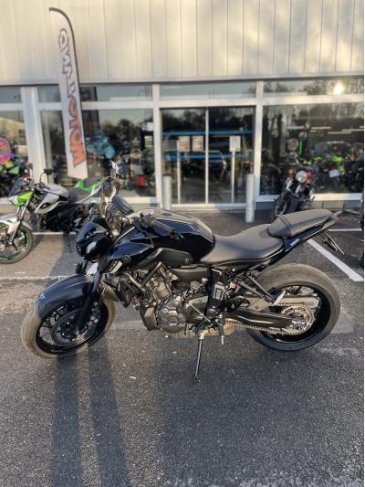 YAMAHA MT-07