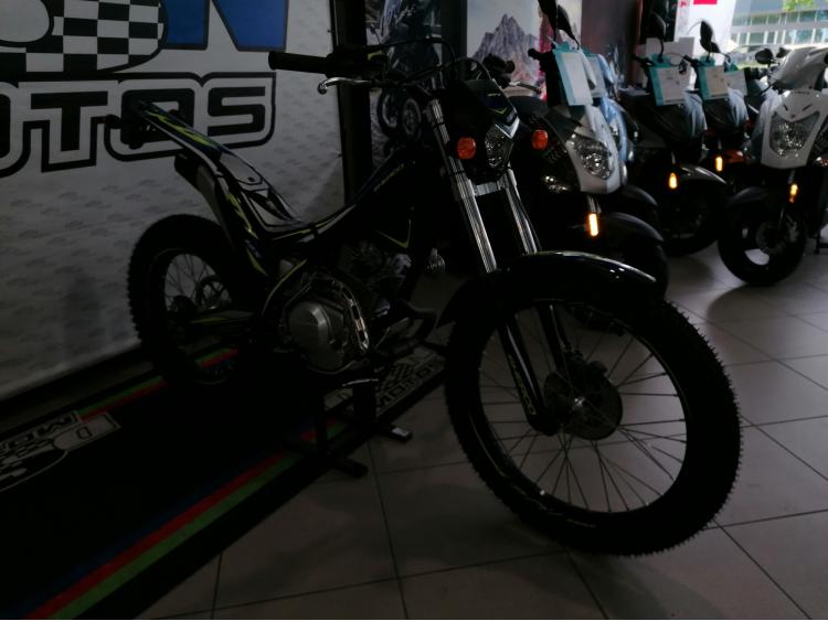 SHERCO 125 ST  TY KIT LONG RIDE POUR 79 € CHEZ DSN 33