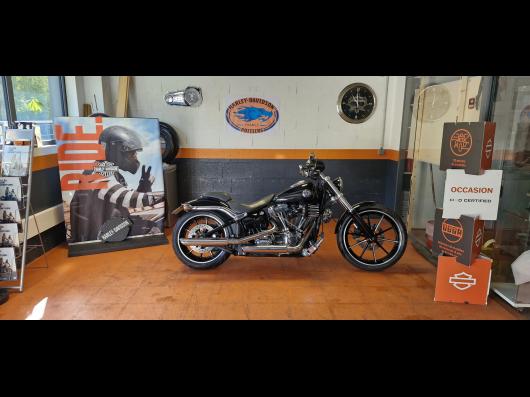 HARLEY-DAVIDSON SOFTAIL BREAKOUT 1690
