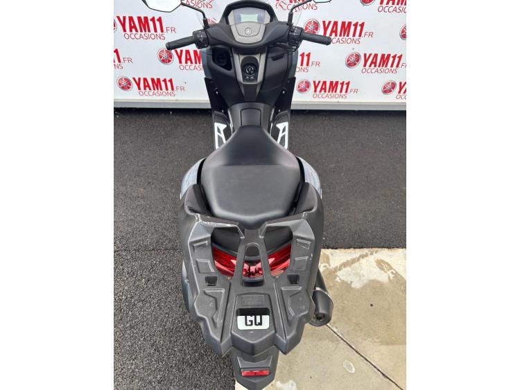 YAMAHA NMAX 125