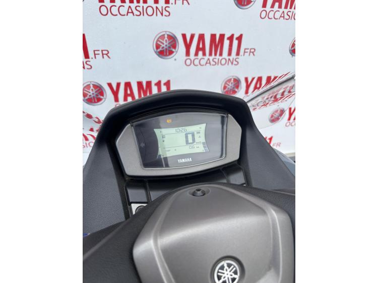 YAMAHA NMAX 125