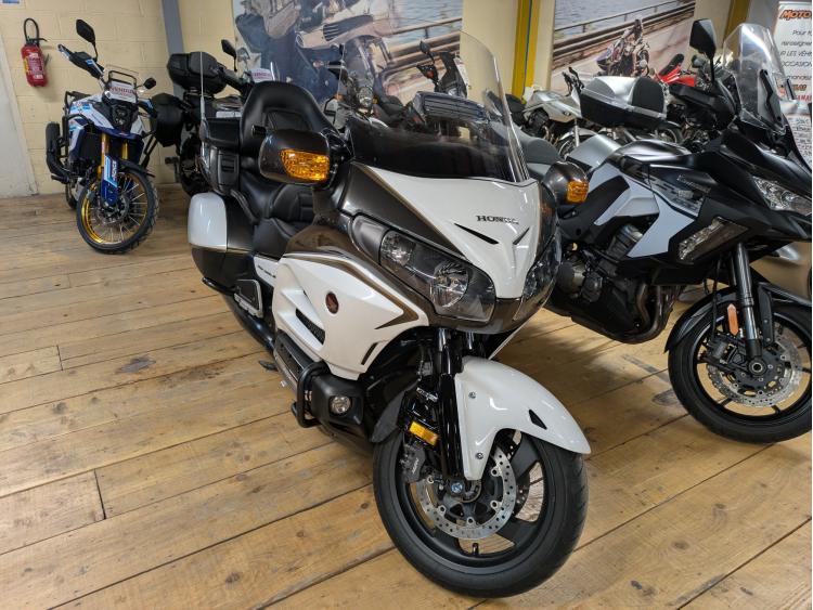HONDA GL 1800 GOLDWING AIR BAG GPS