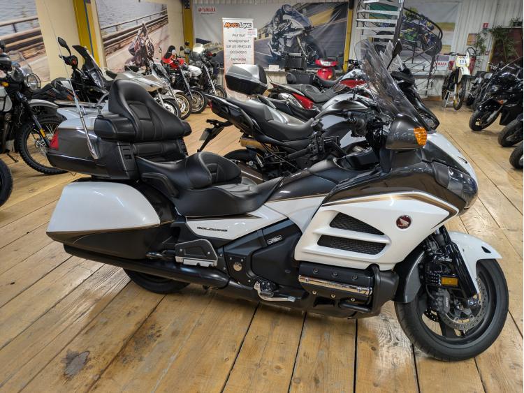 HONDA GL 1800 GOLDWING AIR BAG GPS