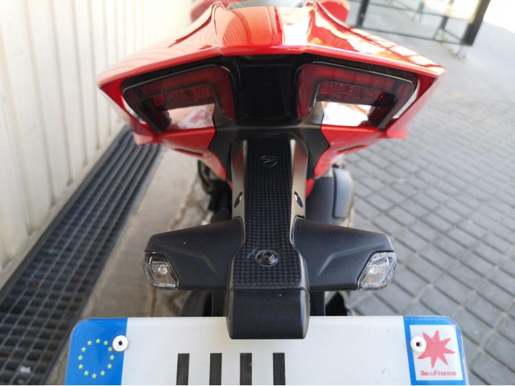 DUCATI STREETFIGHTER V4 2025