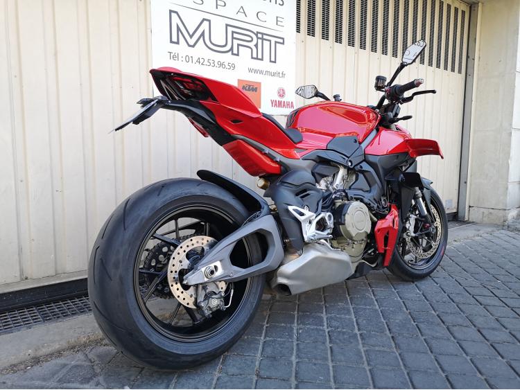 DUCATI STREETFIGHTER V4 2025