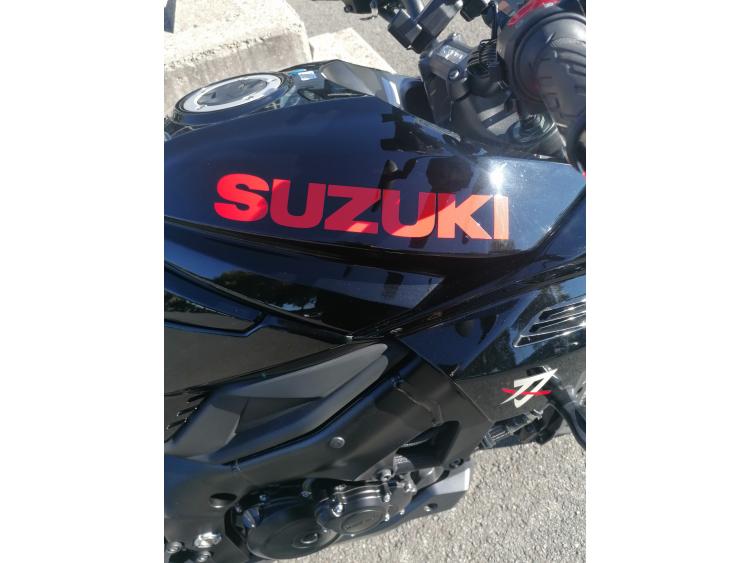 SUZUKI KATANA 1000 2021
