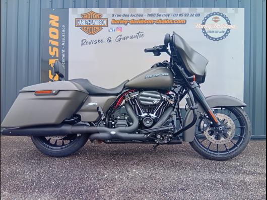 HARLEY-DAVIDSON TOURING STREET GLIDE 1868 SPECIAL