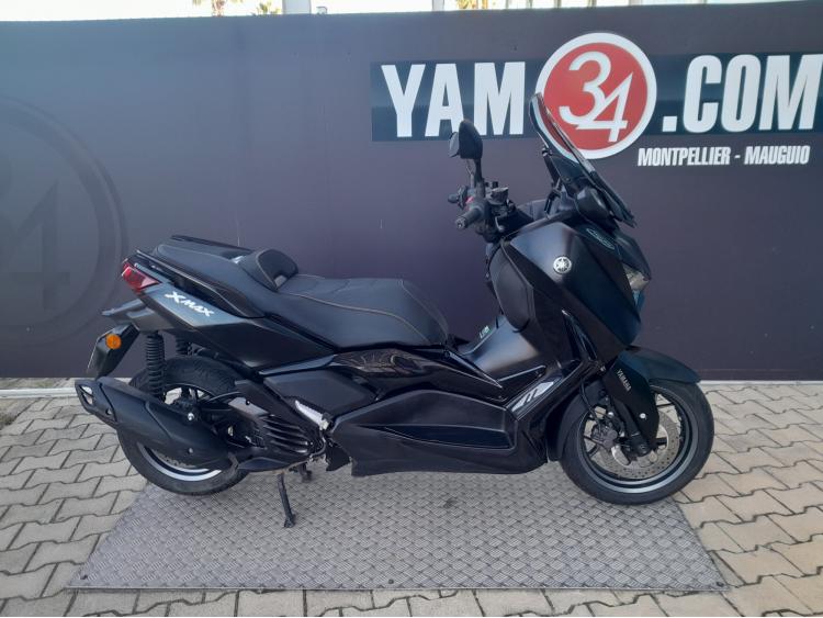 YAMAHA X-MAX 125 TECH MAX. Premiere main.