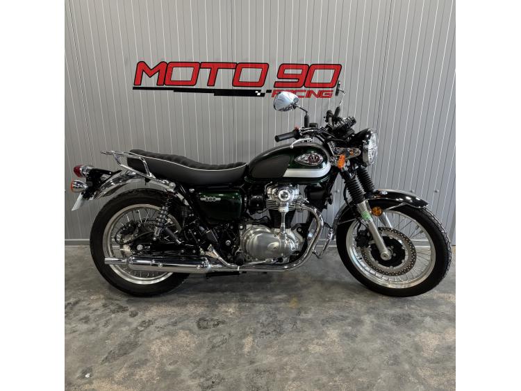 KAWASAKI W 800