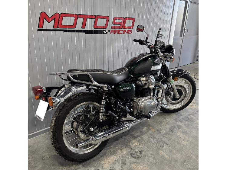 KAWASAKI W 800