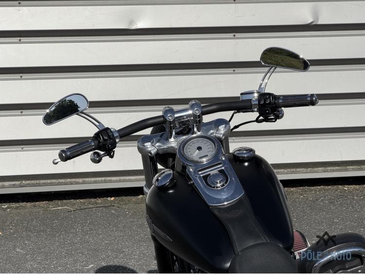 HARLEY-DAVIDSON DYNA FAT BOB 1584