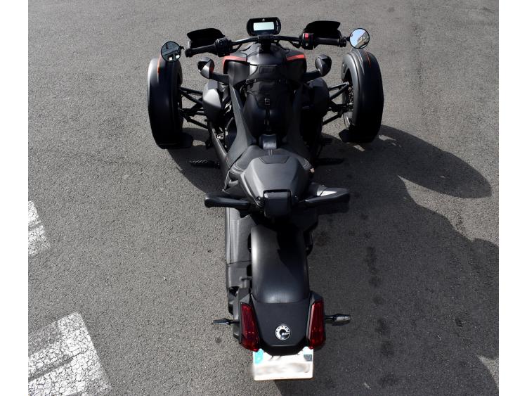 CAN-AM RYKER 900 DUO
