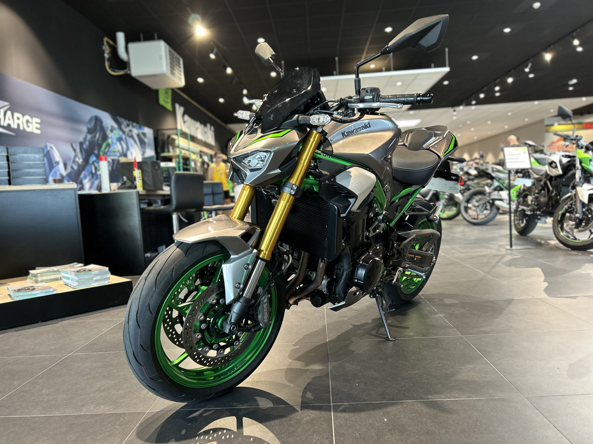 KAWASAKI Z900 SE