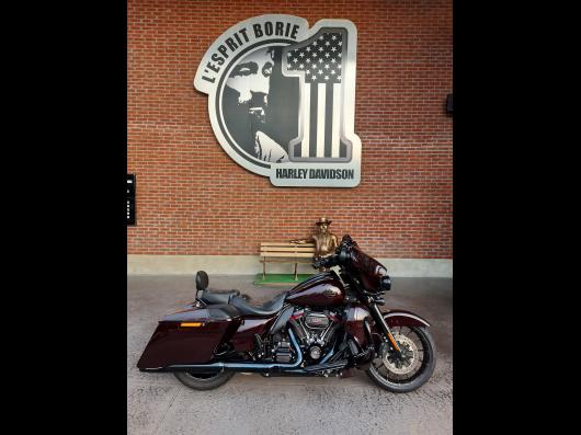 HARLEY-DAVIDSON TOURING STREET GLIDE 1923 CVO 