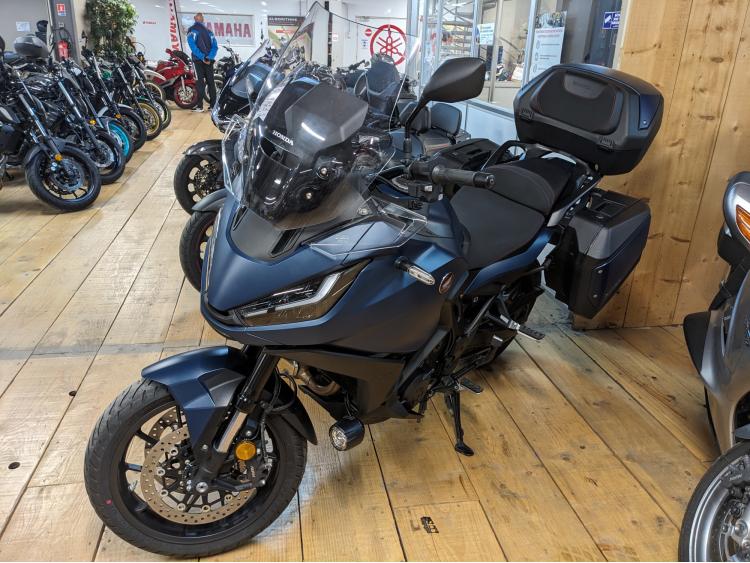 HONDA NT 1100 DCT