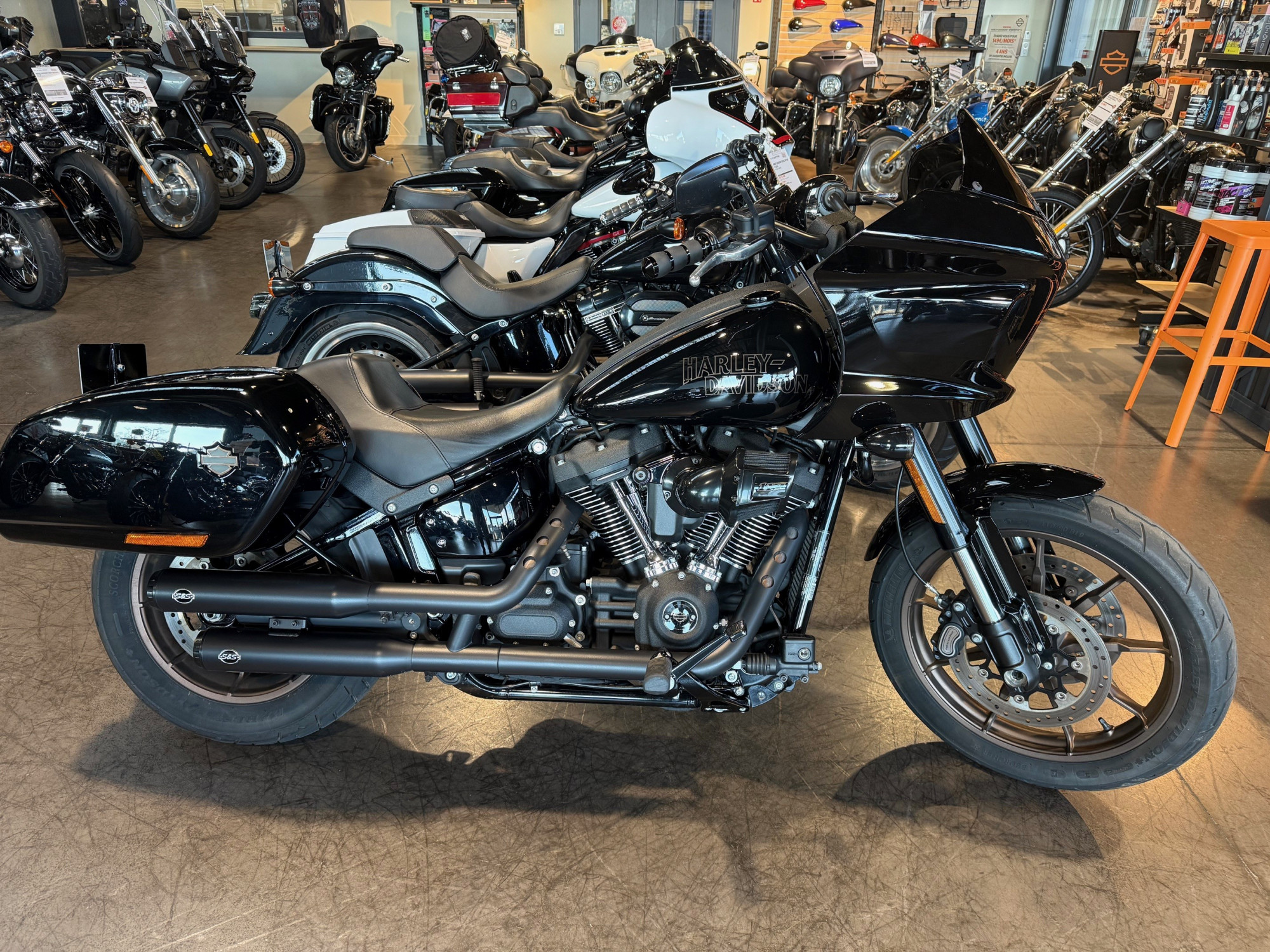 HARLEY-DAVIDSON SOFTAIL LOW RIDER 1923 ST